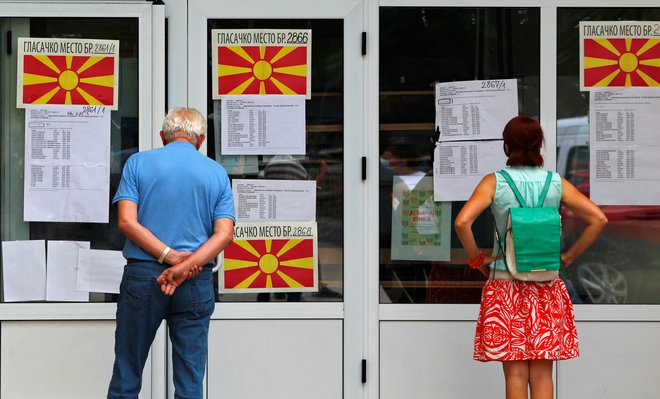 Volitve v Makedoniji bi morale potekati 12. aprila, a so jih zaradi epidemije preložili. FOTO: Ognen Teofilovski/Reuters