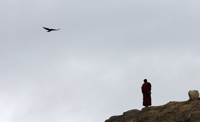 V Indijo se je odpravil brez vsakega cilja, trdi, a se je povsem naključno znašel v Dharamsali, kjer živi dalajlama in tudi velika kolonija prebeglih Tibetancev. FOTO: Kim Kyung Hoon / Reuters