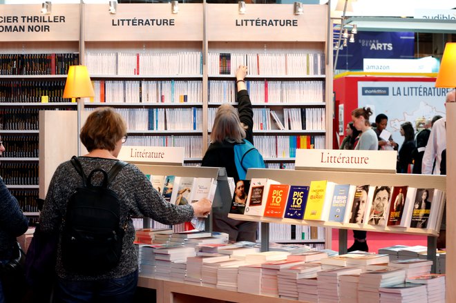 Knjige je treba brati in kupovati. FOTO: Reuters