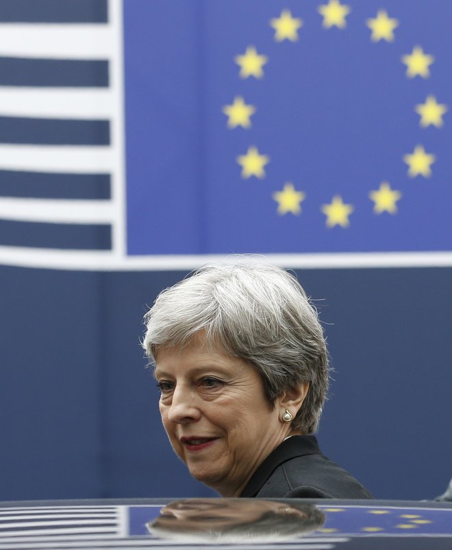 Britanska premierka Theresa May je napačno otipala pulz volivcev, zato ima zdaj vlado brez trdne večine. FOTO: Reuters