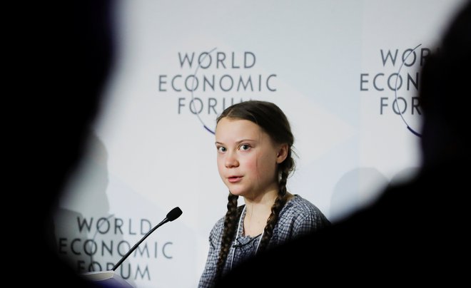 Šestnajstletna Švedinja je sprožila gibanje petkov za prihodnost (FridaysForFuture). FOTO: Arnd Wiegmann/Reuters