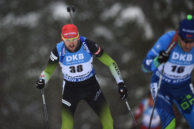 Jakov Fak bo najprej nastopil danes v štafeti, nato pa jutri v skupinskem štartu, prestižni tekmi SP.<br />
FOTO AFP