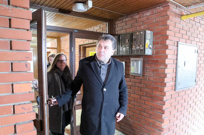 Sodnik Zvjezdan Radonjić je kot pritisk doživel tudi sicer neuspešen predlog tožilke Blanke Žgajnar za njegovo izločitev iz postopka proti Milku Noviču. FOTO: Marko Feist