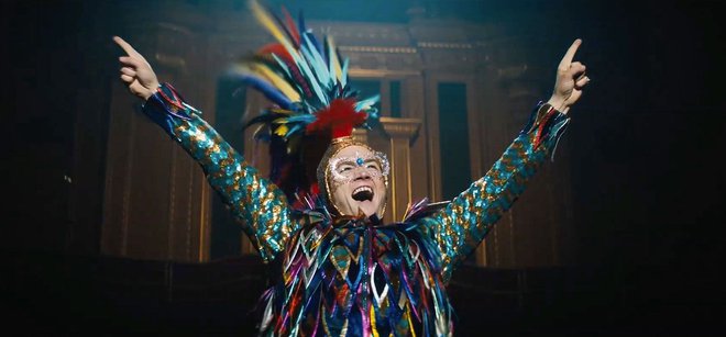 Ekstravagantno življenje Eltona Johna zajame muzikal <em>Rocketman</em>. FOTO: promocijsko gradivo