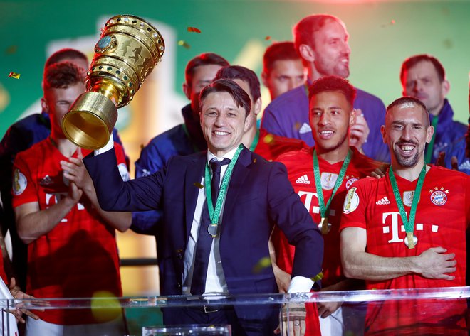 Bayern in Niko Kovač sta zelo vznemirljivo sezono zaključila v zmagovalnem ritmu, z dvojno krono. FOTO: Reuters