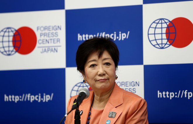 Tokijska županja Juriko Koike si več koristi za mesto obeta od paraolimpijskih iger. FOTO: AFP