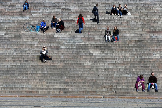 Državo, ki se po večini indeksov uvršča med najboljša mesta za življenje na svetu, zapuščajo visoko izobraženi kadri. Foto: Reuters