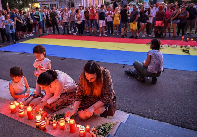 Dekletova družina policiji očita, da njenih pozivov ni vzela resno.FOTO: Daniel Mihailescu/AFP