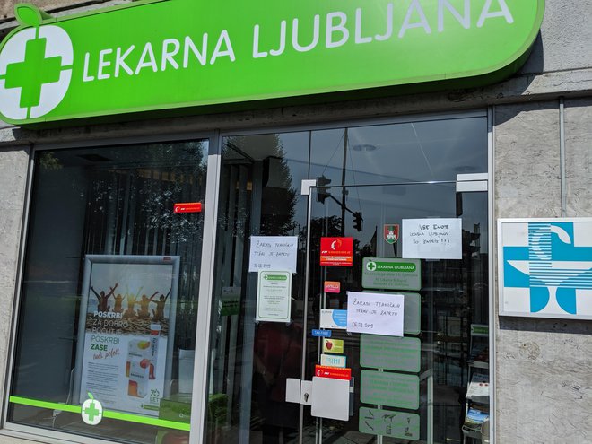 V Lekarni Ljubljana so incident prijavili pristojnim institucijam in organom pregona. Podrobnejših informacij o dogodku še ne posredujejo, saj preiskava še poteka. FOTO: A. L.