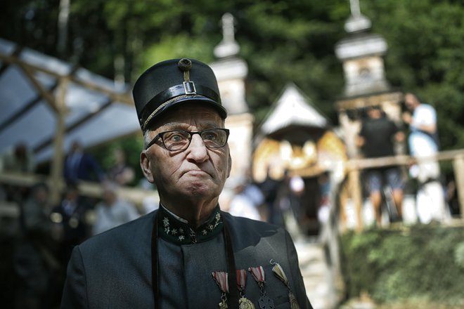 Prvi spominski dan je sad domačih političnih prizadevanj, ki so našla sozvočje v političnem in gospodarskem vrhu druge države, Rusije. FOTO: Blaž Samec/Delo