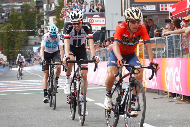 Domenico Pozzovivo (v ospredju), bi moral biti kapetan ekipe Bahrain Merida na Vuelti, vendar mu je nesreča prekrižala načrte. FOTO: Luk Benies/AFP