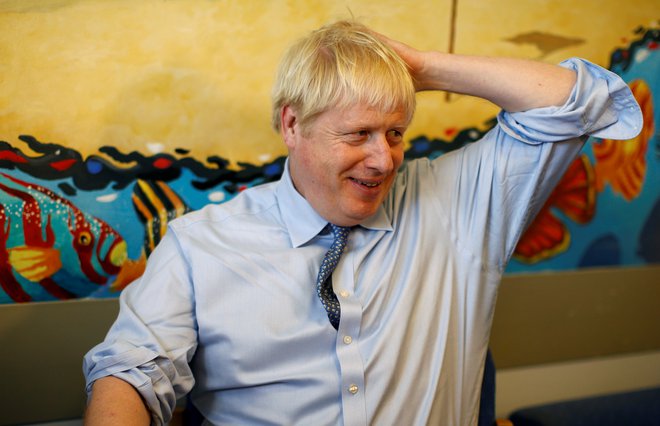 Britain&#39;s Prime Minister Boris Johnson gestures during a meeting with health professionals during his visit to the Royal Cornwall Hospital in Truro, Britain, August 19, 2019. REUTERS/Peter Nicholls/Pool Foto Peter Nicholls Reuters