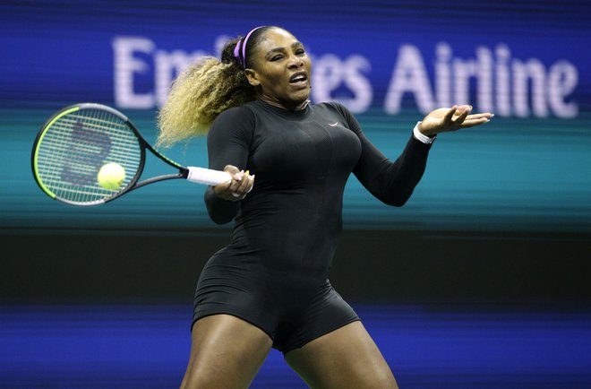 Serena Williams in Marija Šarapova sta se merili po več kot treh letih, razmerje moči pa se ni spremenilo, Američanka je bila prepričljivo boljša. FOTO: AFP