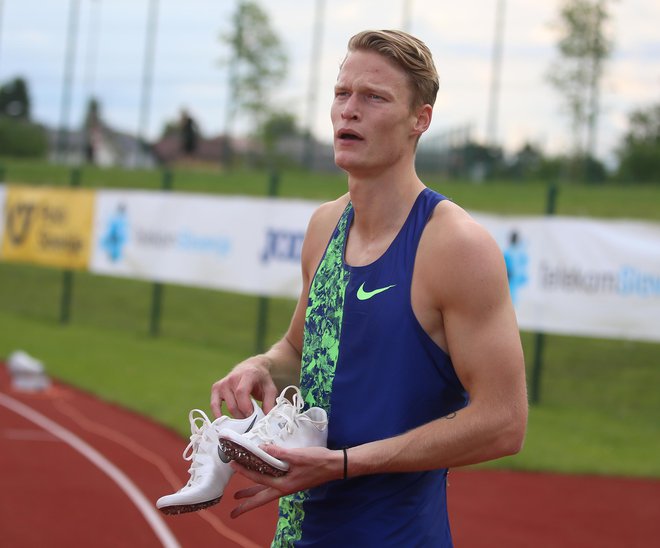 Luka Janežič je ta čas na lestvici za Doho na 43. mestu, nastopilo pa bo 48 tekmovalcev. FOTO: Tadej Regent/Delo