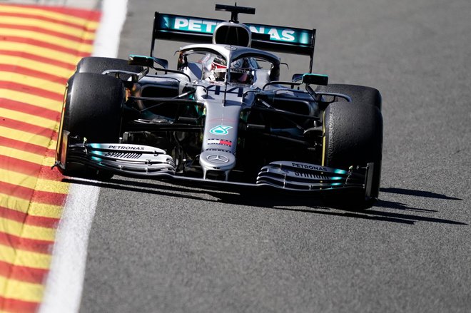 Lewis Hamilton je na dobri poti k šestemu naslovu. FOTO: AFP