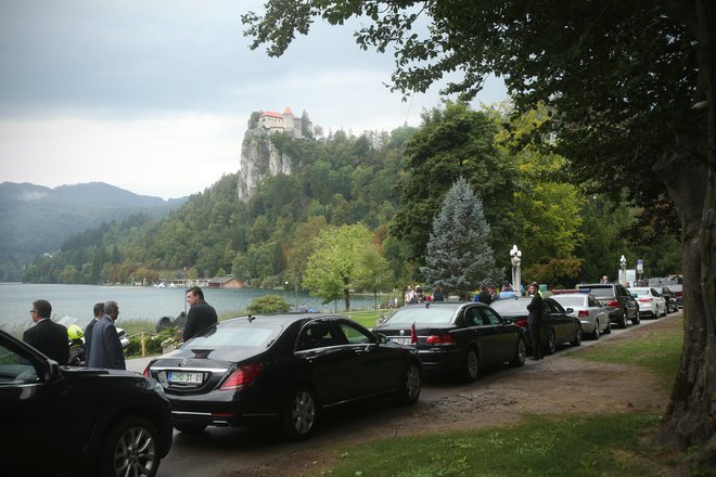 Gneča je bila velika, prišlo je več kot tisoč gostov, toda zanimivih posameznikov in relevantnih razprav je vsako leto manj. FOTO: Jure Eržen/Delo