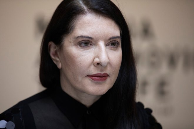 &raquo;Umetniško delo morate vzeti kot vprašanje življenja in smrti,&laquo; pravi Marina Abramović. Foto Reuters