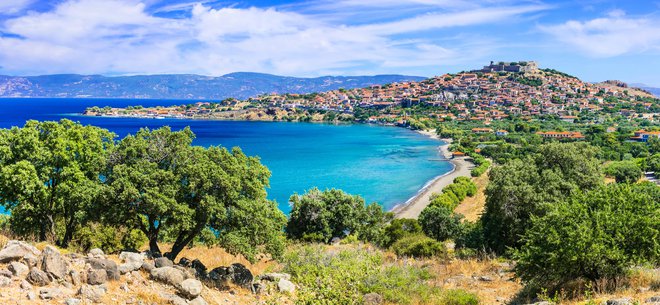 Romantični Molyvos je popoln za poletno druženje. FOTO: Intelekta