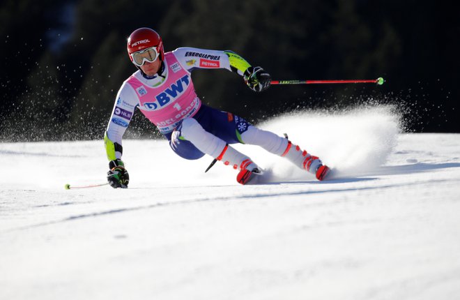 Z izjemno predstavo v Adelbodnu je očaral smučarsko stroko. FOTO: Reuters