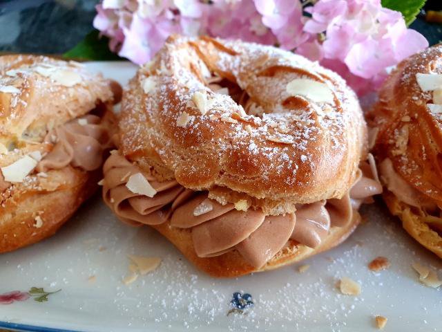 Paris - Brest pecivo. FOTO: Tanja Drinovec