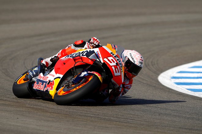 Marc Marquez bo v boju za točke stisnil zobe in zvišal prag bolečine. FOTO: Marcelo Del Pozo/Reuters