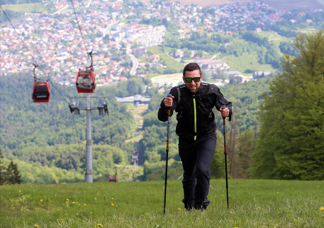 Peš na Pohorje, kjer si človek zbistri misli in nadiha čistega zraka. FOTO: Tadej Regent
