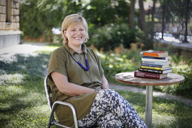 Tina Mahkota: Orwell vse stvari v svojih delih opisuje zelo nazorno in fizično neposredno. FOTO Leon Vidic