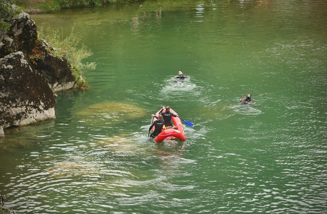 Pristojne službe so posledice onesnaženosti odstranile. <em>Fotografija je simbolična</em>. FOTO: Jure Eržen/Delo&nbsp;