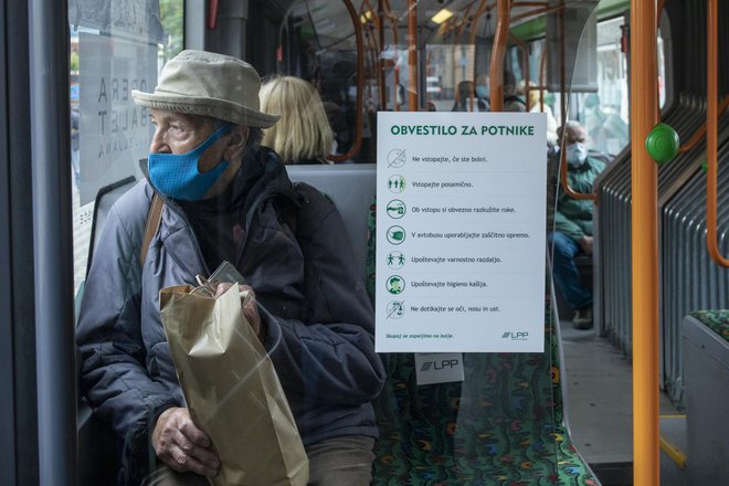 V mestnem potniškem prometu brezplačne vozovnice ne veljajo.<br />
FOTO: Voranc Vogel/Delo