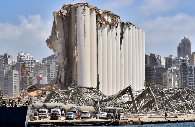 Eksplozijo naj bi povzročil požar v skladišču z 2750 tonami amonijevega nitrata. FOTO: AFP