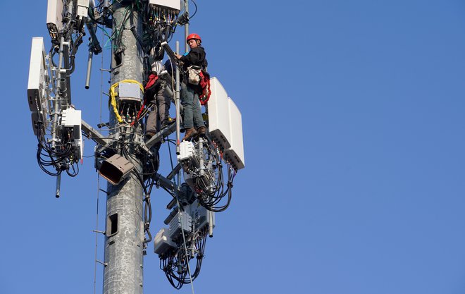 5G telekomunikacijski sistem v ZDA. Foto George Frey Reuters