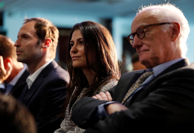Marina Granovskaja lanskega 4. julija med predstavitveno konferenco trenerja Franka Lamparda. FOTO: Reuters