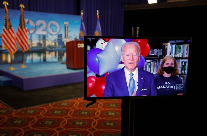 Demokratska stranka je v torek zvečer nekdanjega podpredsednika Joeja Bidna uradno nominirala za predsedniškega kandidata. Foto Brian Snyder/AFP