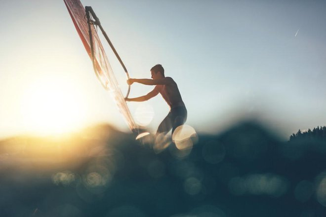 Stabilnost je osrednja sposobnost, h kateri težimo, tudi ko govorimo o zdravju hrbtenice. FOTO: Shutterstock