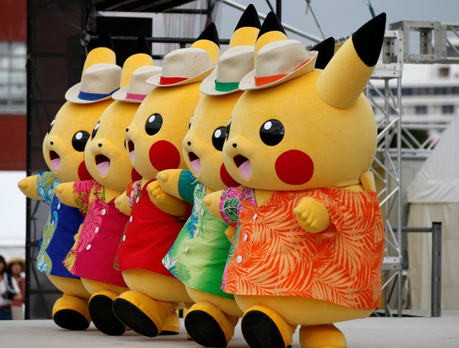 Maskote pikačuja, najbolj znanega pokemona, na dogodku v japonski Jokohami FOTO: Reuters