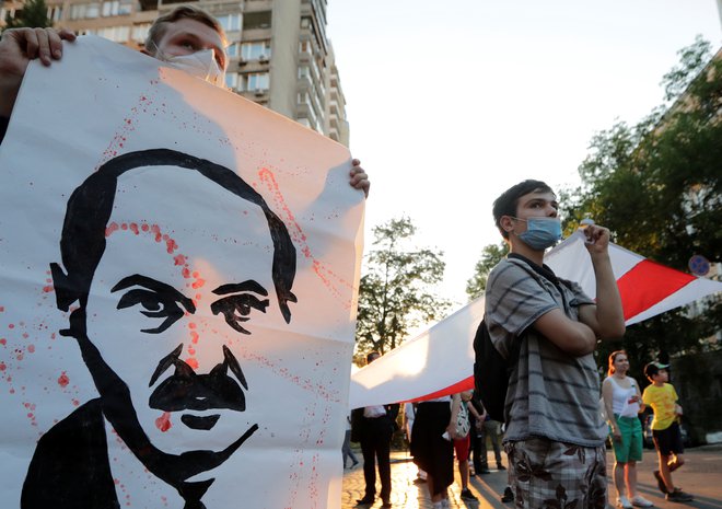 Protesti proti režimu Aleksandra Lukašenka trajajo več kot dva tedna. Foto: Valentin Ogirenko/Reuters