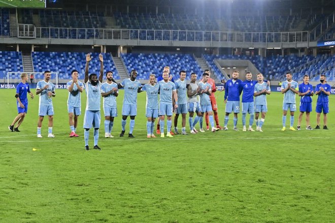 Slovaški nogometni prvak Slovan je prepričan, da je bil na Ferskih otokih oguljofan in je Uefi predložil svoje rezultate testiranja na virus sars-cov-2. FOTO: SKSlovan/twetter