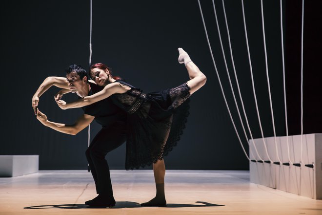 Za predstavo De-set sta Nastja Bremec in Michal Rinya prejela nagrado na festivalu Jacob&rsquo;s Pillow v New Yorku. Foto Urška Boljkovac/arhiv Front@