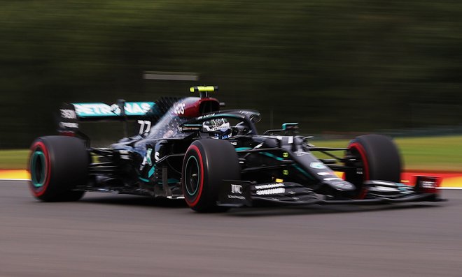 Finski as Valtteri Bottas, ki je včeraj praznoval 31. rojstni dan, je bil najhitrejši na uvodnem prostem treningu v Spa-Francorchampsu. FOTO: Lars Baron/Reuters