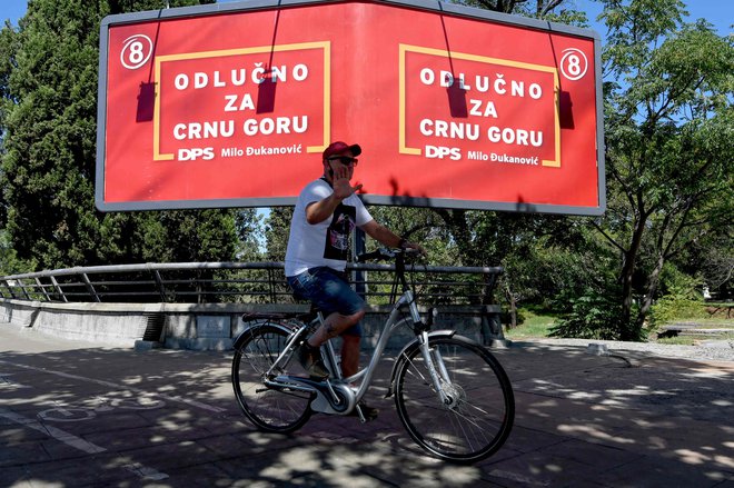 Demokratski stranki socialistov (DPS) Mila Đukanovića, ki je na oblasti od leta 1990, se obeta najslabši rezultat doslej. Foto: Savo Prelevic/Afp