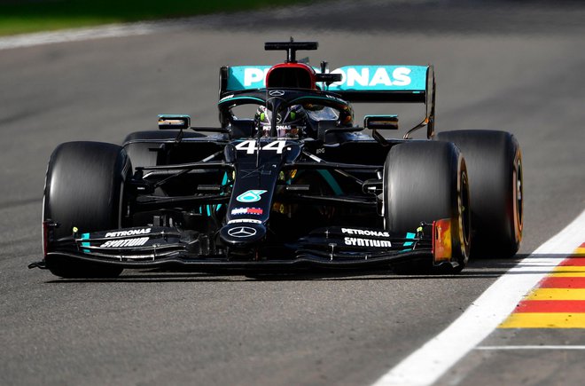Lewis Hamilton še naprej zmaguje. FOTO: John Thys/Reuters