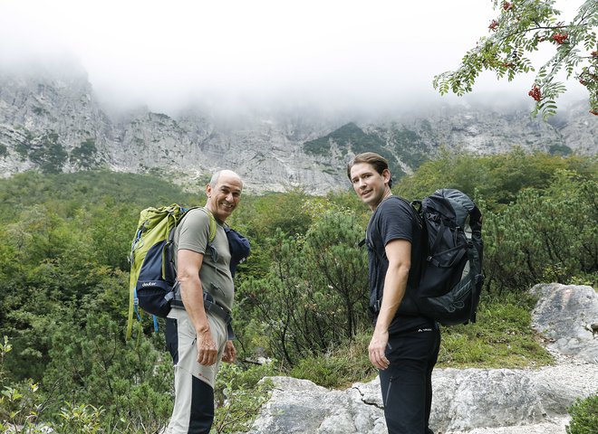 Kurz je povedal, da je bil vzpon Janševa ideja in da je naš premier bolj izkušen plezalec. FOTO: Dragan Tatic/BKA