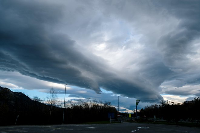Nevihtno nebo FOTO: Shutterstock