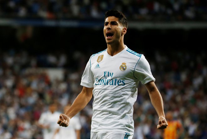 Marco Asensio Willemsen, 22-letni član madridskega Reala, ki po slogu igre še najmočneje spominja na živo legendo Lionela Messija. FOTO: Retuers