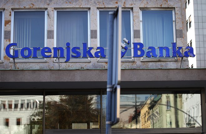 Skupščina bo odločala tudi o podaljašanju roka za AIK banko, ki želi prevzeti Gorenjsko. Jože Suhadolnik/Delo