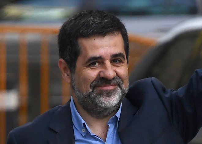 Poskus, da bi Sancheza za novega katalonskega voditelja imenovali minuli mesec, je propadel, ker mu špansko sodišče tudi takrat ni odobrilo izpustitve iz zapora. FOTO: Gabriel Bouys/AFP