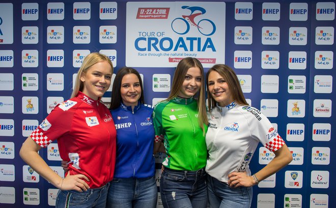 Majice na dirki po Hrvaški - rdeča za zmagovalca, modra za najboljšega hribolazca, zelena za najboljšega šprinterja in bela za najboljšega mladega kolesarja.