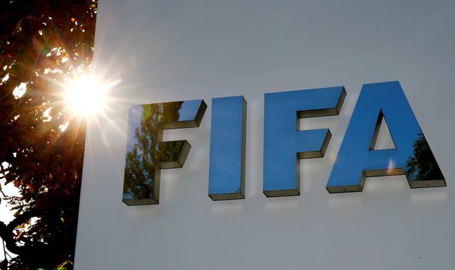 FIFA je pod drobnogled vzela rasizem ruskih nogometnih navijačev. FOTO: Arnd Ziegmann/Reuters