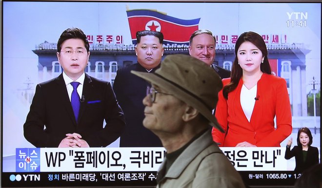 Srečanje Pompea in Kima bi predstavljalo srečanje na najvišji ravni med predstavniki ZDA in Severne Koreje od leta 2000. FOTO: Ahn Young-joon/AP