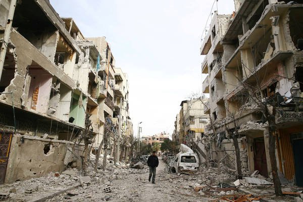 Uničenje v sirski Duomi. FOTO: Reuters